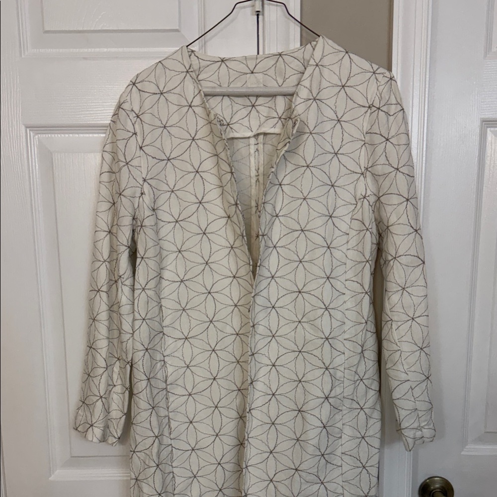 Chic Cream Geometric Coat